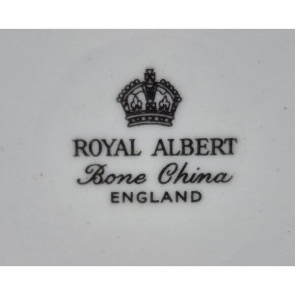 Royal Albert China England Tea Cup Saucer Set Pink White Rose Design Gold Trim - Picture 3 of 10